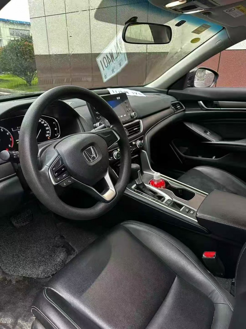 济南21年本田雅阁7