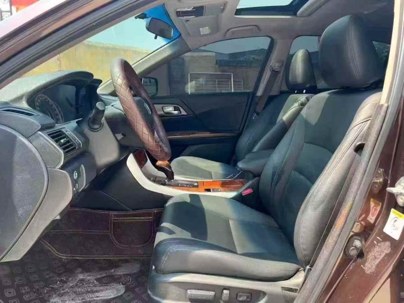 济南14年本田雅阁6