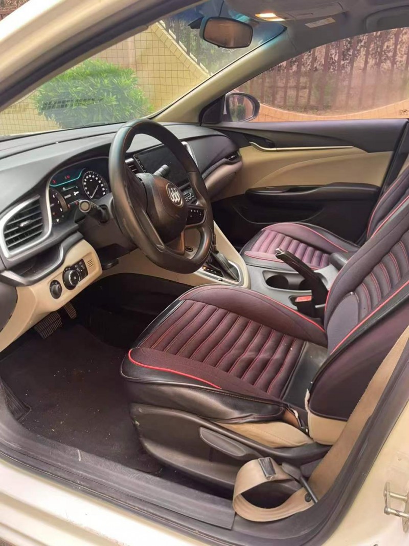 东莞16年别克英朗4