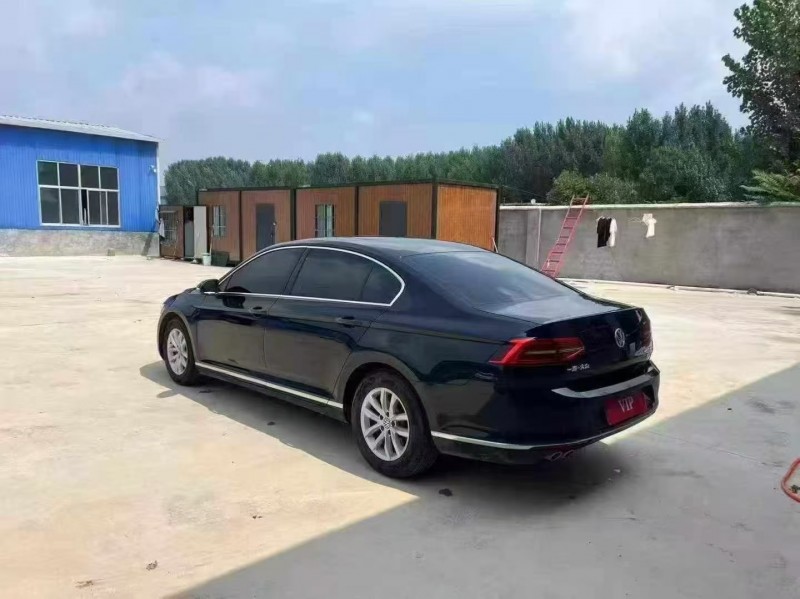 青岛20年大众迈腾8