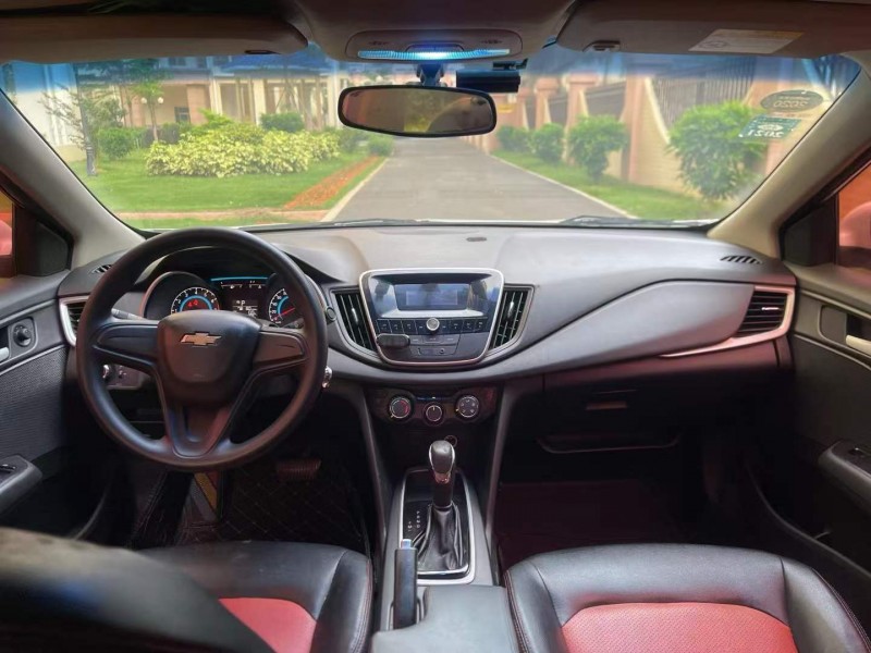 东莞19年雪佛兰科鲁兹5