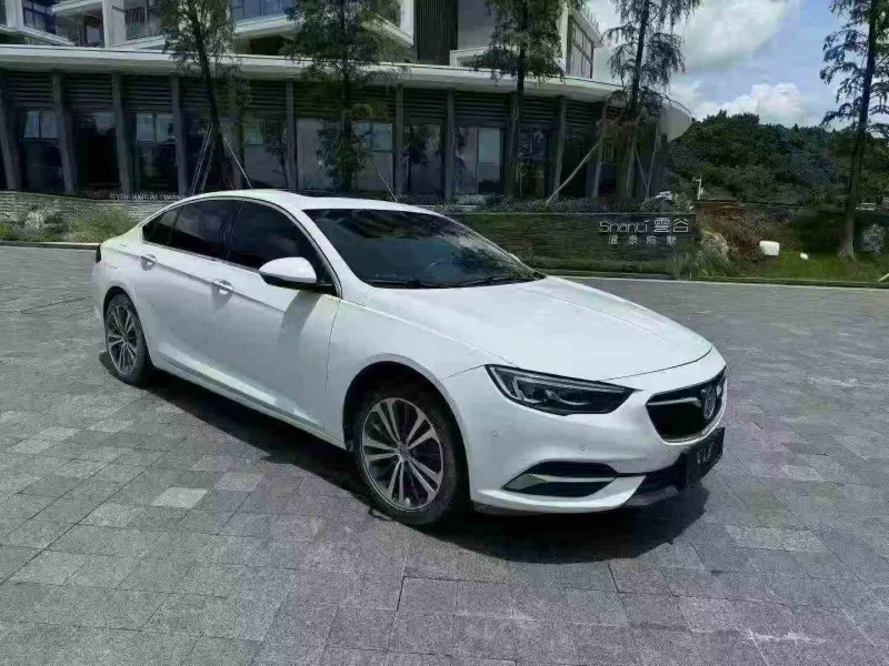 深圳18年别克君威3