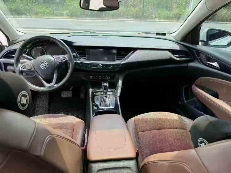 深圳18年别克君威4