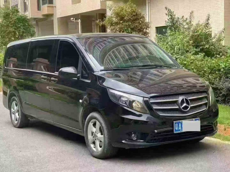 深圳21年奔驰威霆3