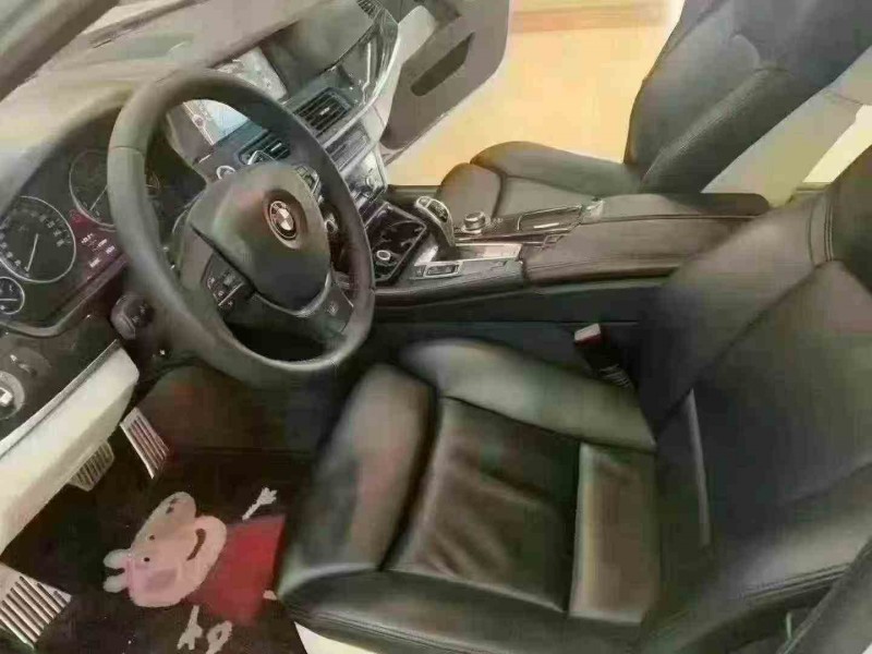 珠海12年宝马5系4