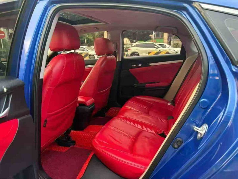 珠海18年本田思域6