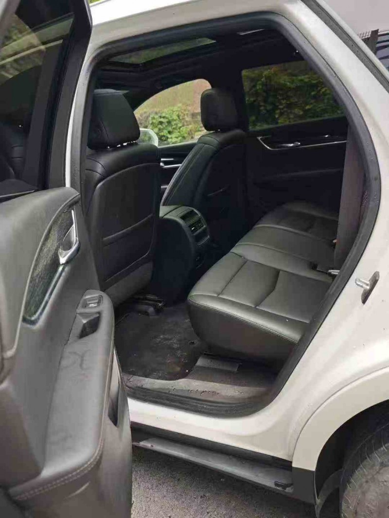 重庆21年凯迪拉克XT54