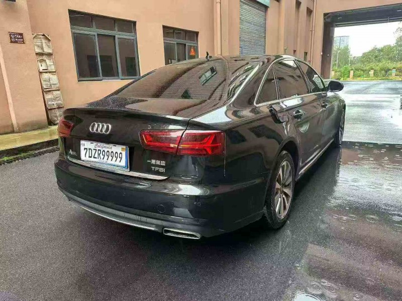 重庆16年奥迪A6L8