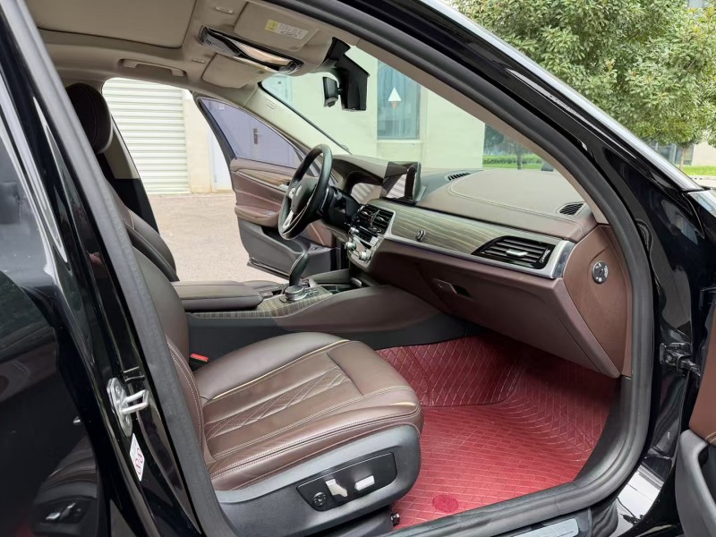 徐州19年宝马5系4