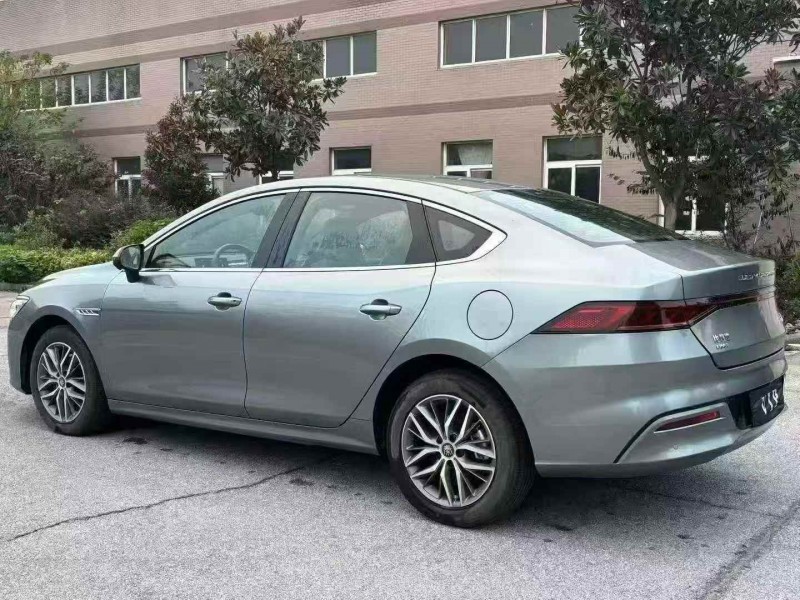 襄阳24年比亚迪秦6