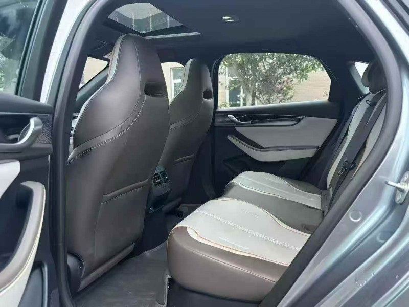 襄阳24年比亚迪秦9