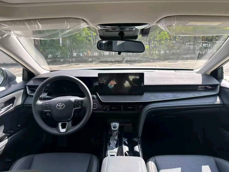 广州25年丰田凯美瑞5