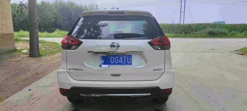 保定21年日产奇骏6