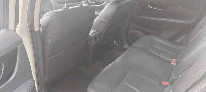 保定21年日产奇骏9