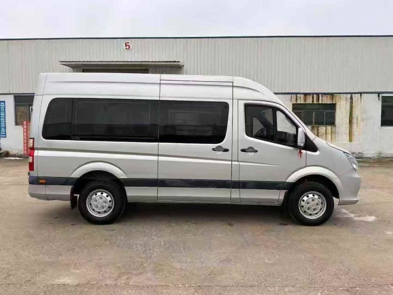 襄阳21年福田图雅诺4