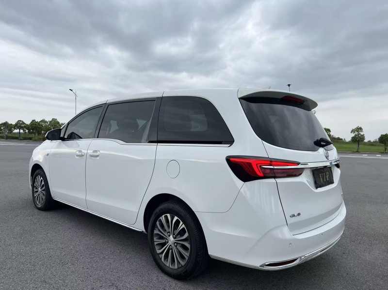 盐城23年别克GL88