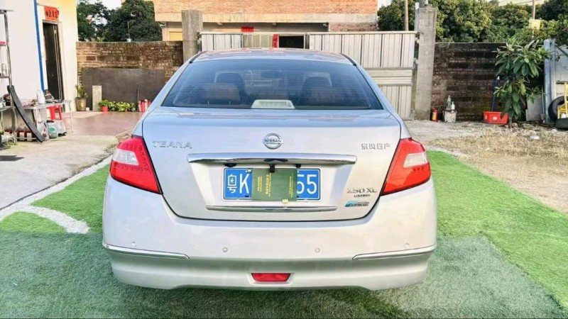 广州09年日产天籁6