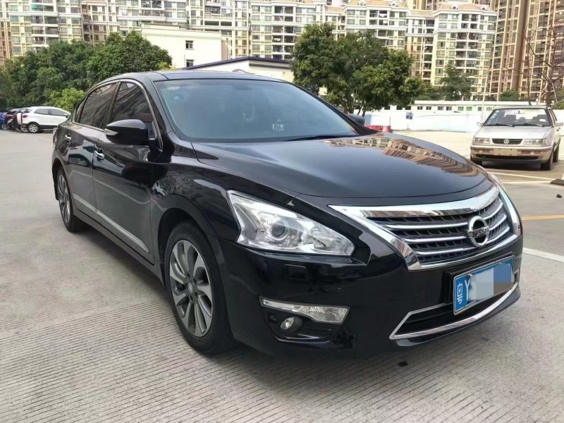 广州14年日产天籁2