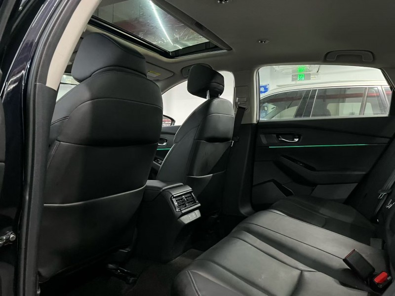 深圳25年本田雅阁6