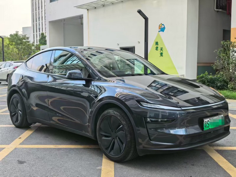 深圳25年特斯拉MODEL Y6
