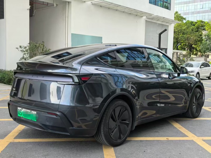 深圳25年特斯拉MODEL Y8