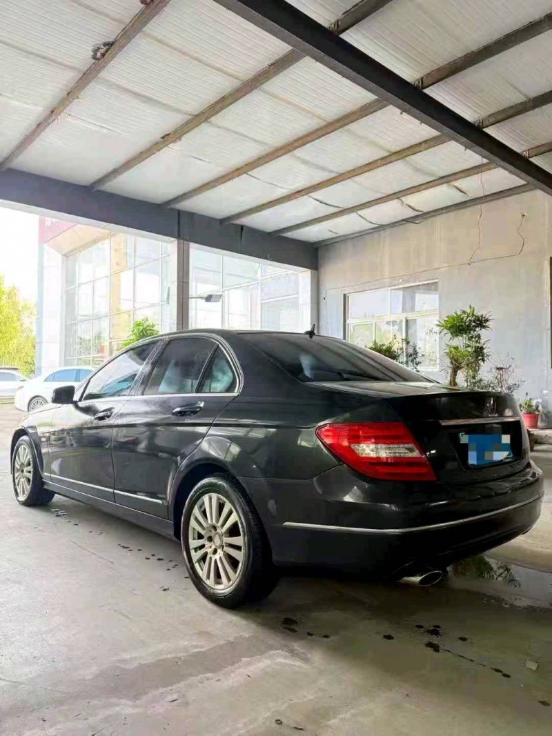 东营12年奔驰C8
