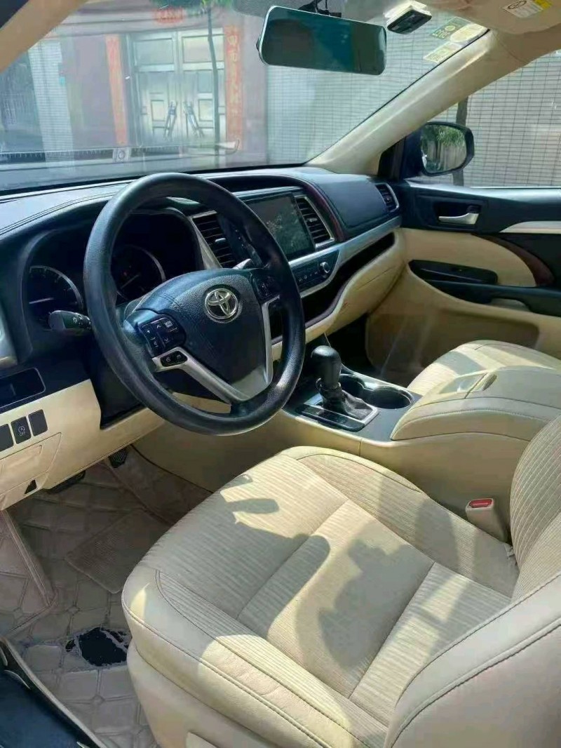 广州18年丰田汉兰达6
