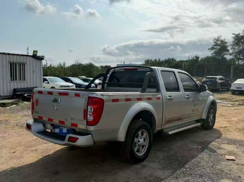 济宁18年长城汽车风骏9