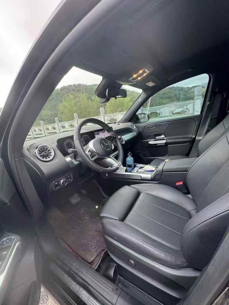 济宁23年奔驰GLB5