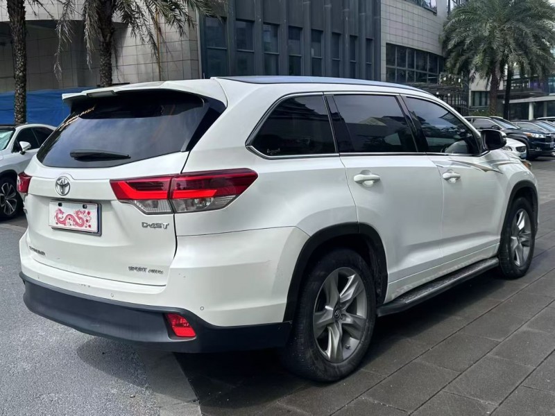 佛山21年丰田汉兰达7