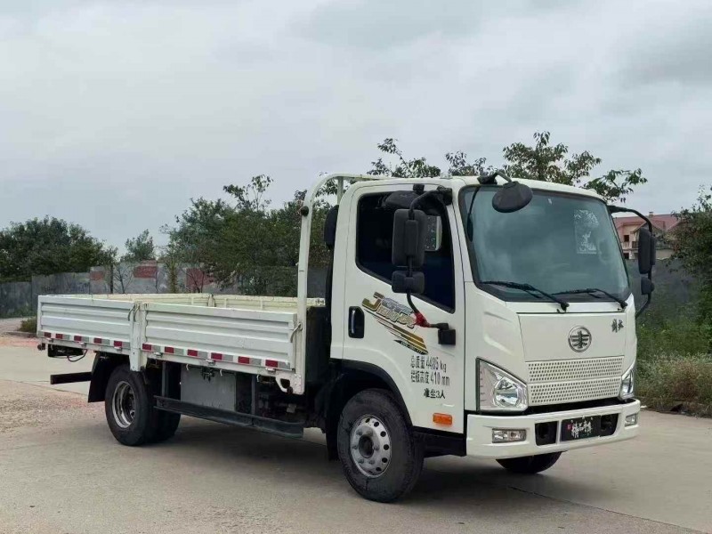 东营25年解放解放卡车3