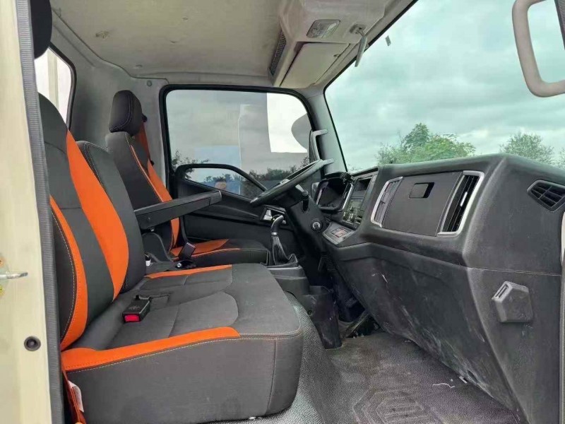 东营25年解放解放卡车5