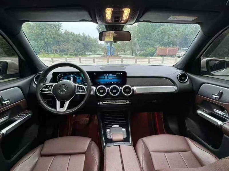 东营22年奔驰GLB7