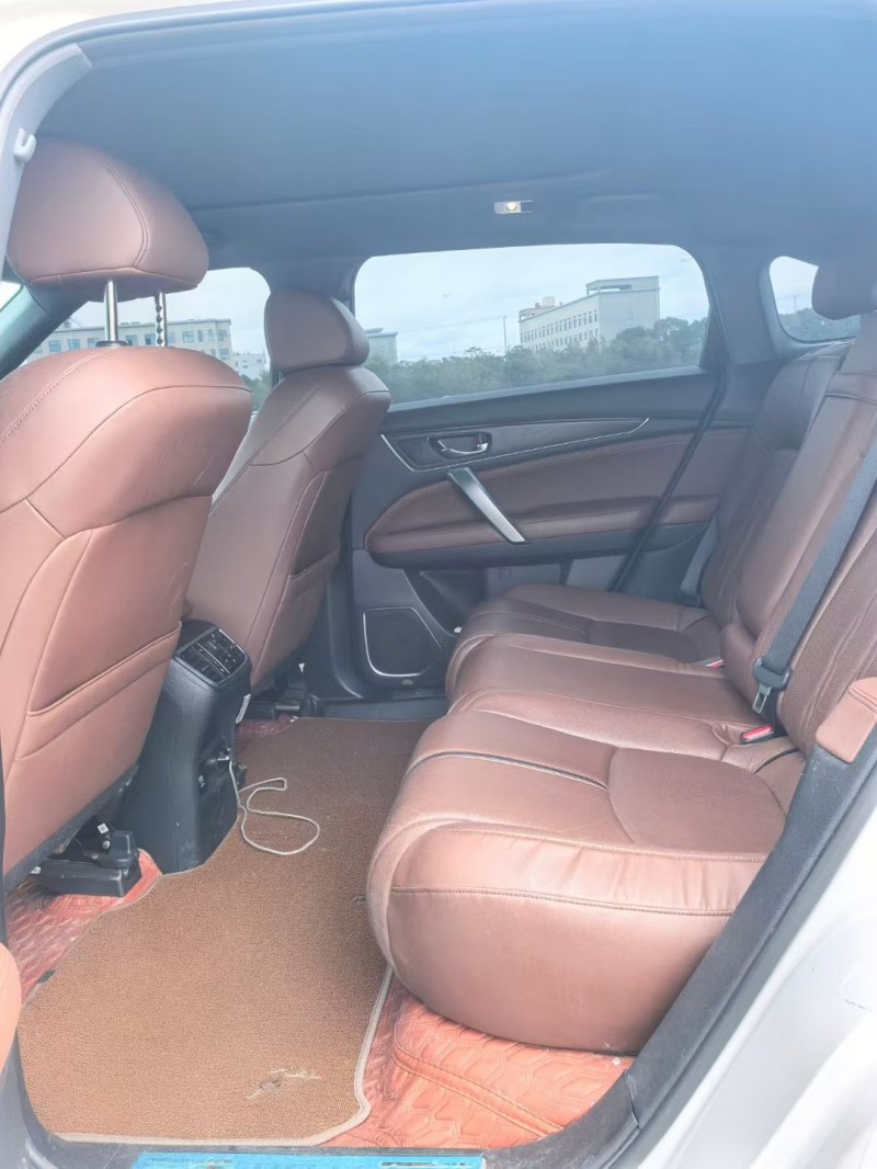 苏州21年本田URV5