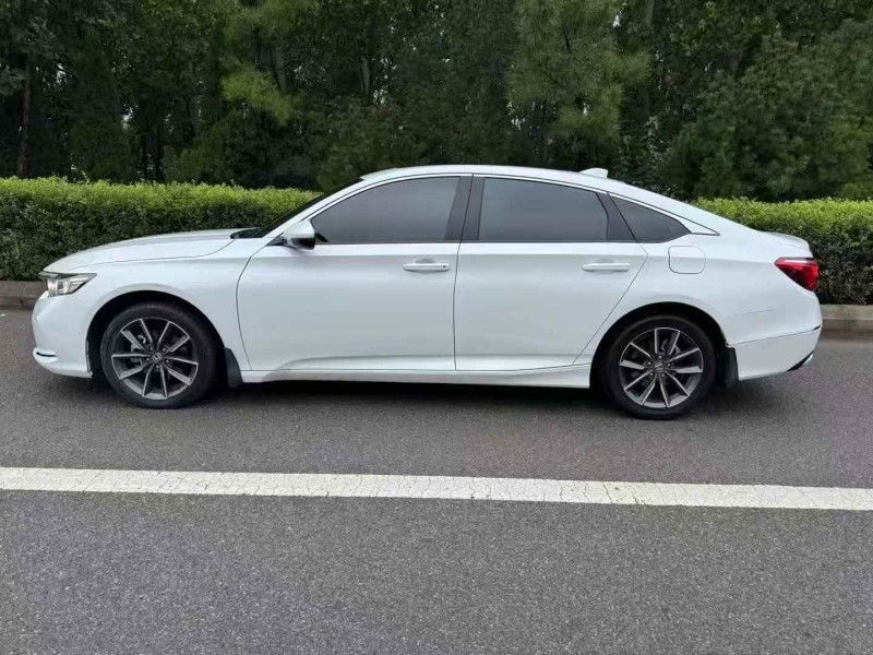 东营23年本田英诗派9