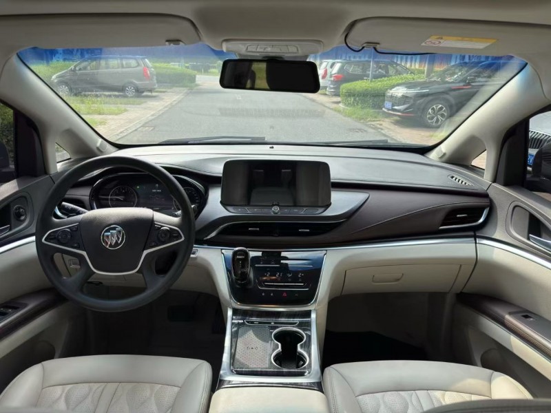 徐州23年别克GL85