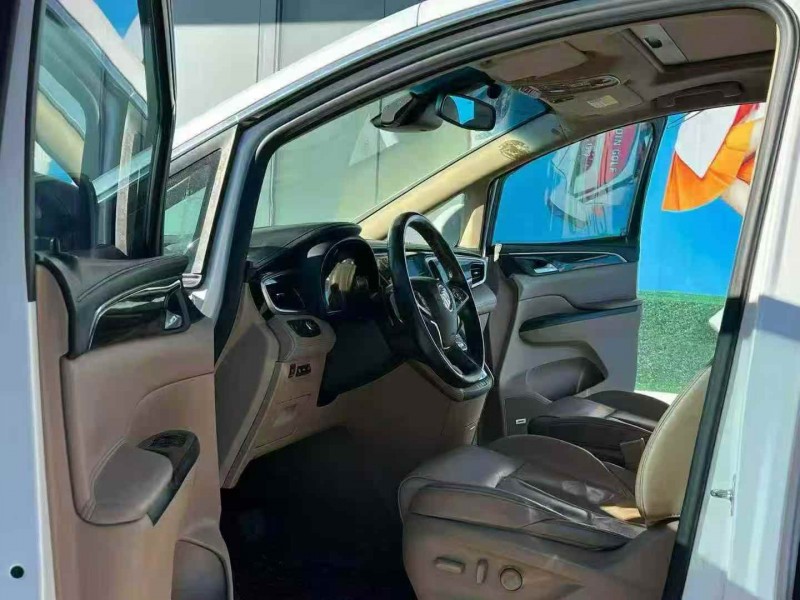 深圳17年别克GL86