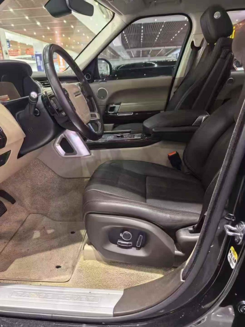 淮南18年路虎揽胜行政3