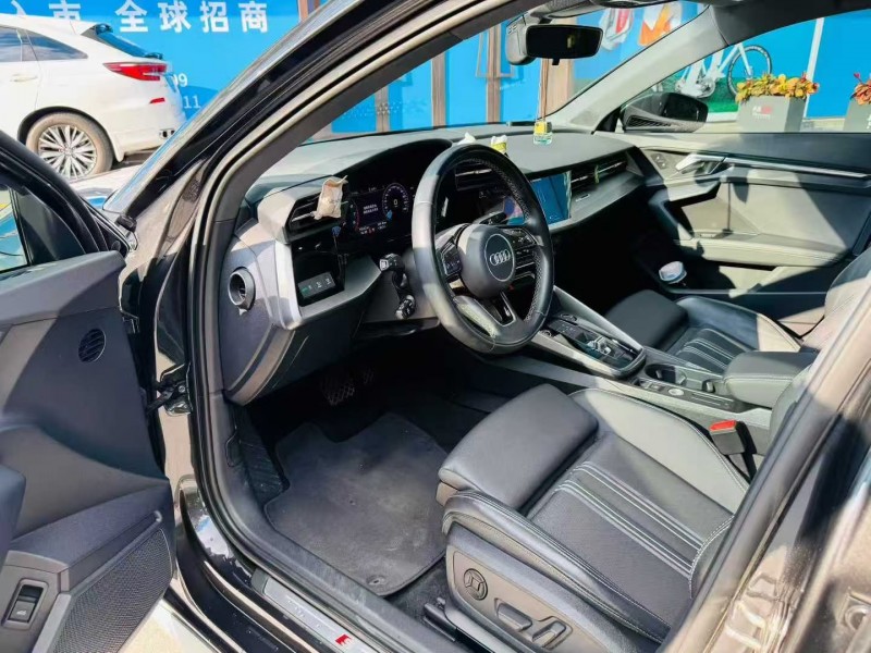 深圳22年奥迪A35