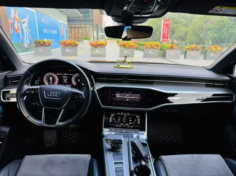 深圳20年奥迪A6L5