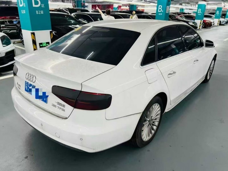 深圳16年奥迪A4L6