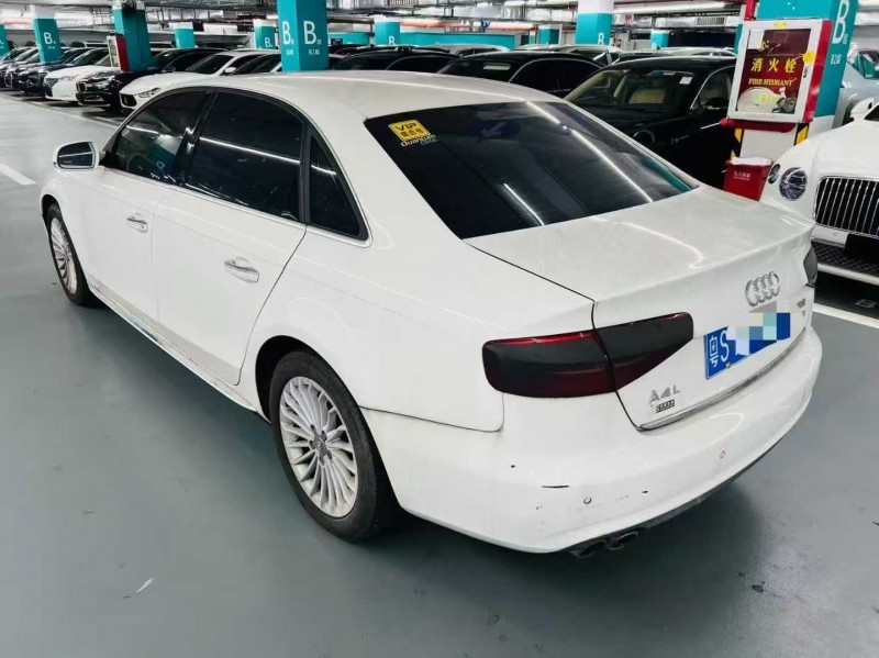 深圳16年奥迪A4L7