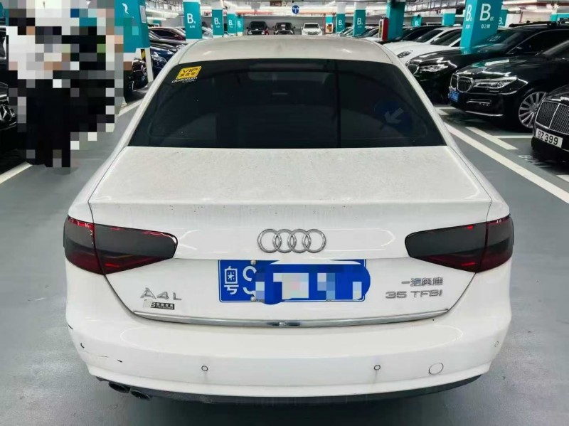 深圳16年奥迪A4L8