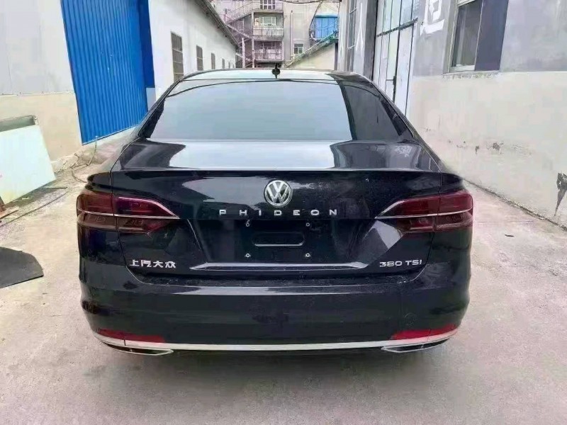 常州18年大众辉昂9