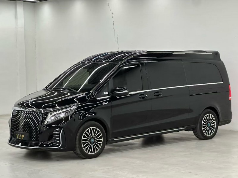 唐山24年奔驰圣母峰3