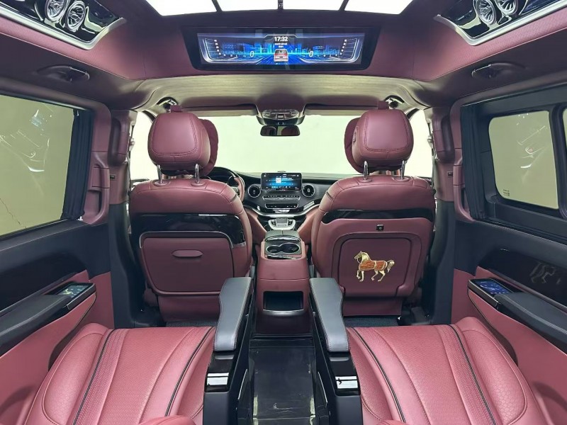 唐山24年奔驰圣母峰4