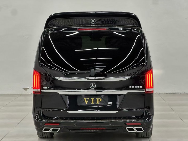 唐山24年奔驰圣母峰9