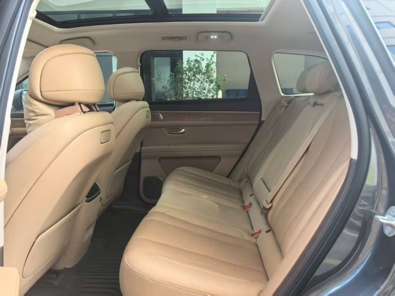 深圳24年华为智选问界5