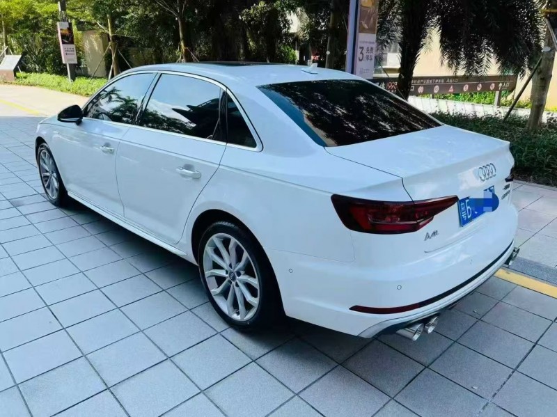 深圳19年奥迪A4L8