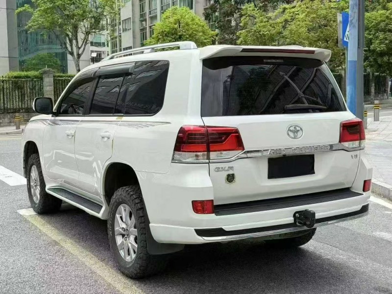 深圳20年丰田兰德酷路泽7